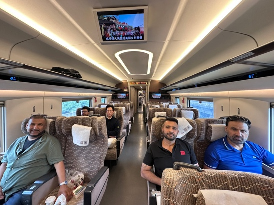 Business Trip Tour
